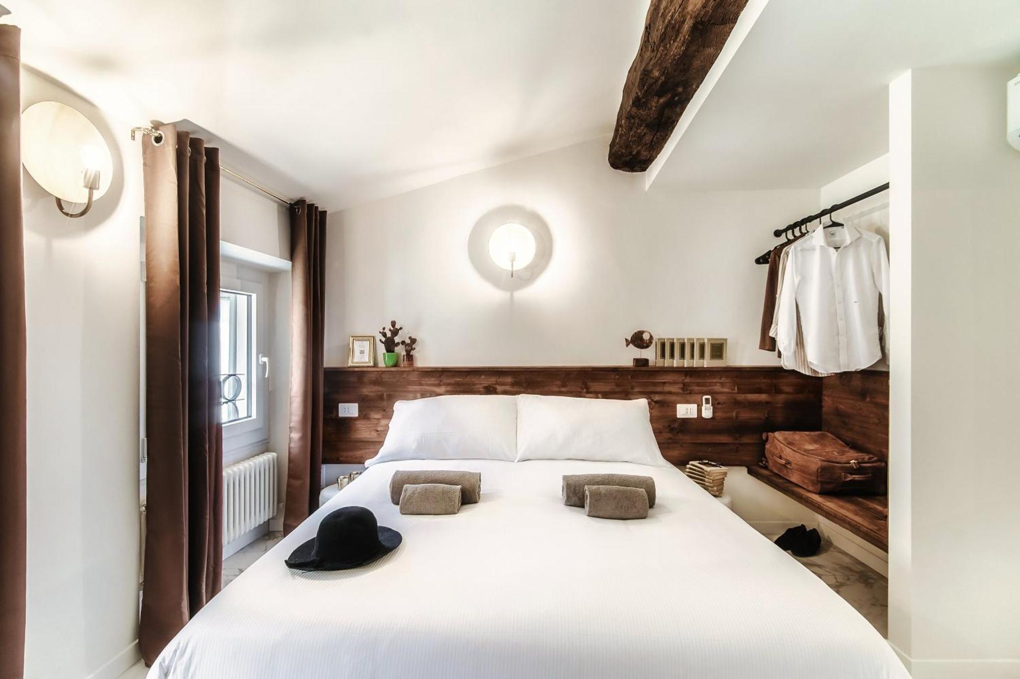 Sahara & Amazzonia Luxury Rooms- The House Of Travelers Como Kültér fotó