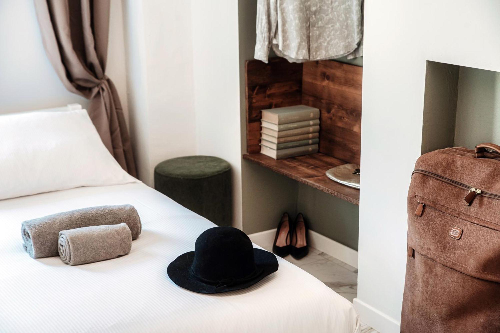 Sahara & Amazzonia Luxury Rooms- The House Of Travelers Como Kültér fotó