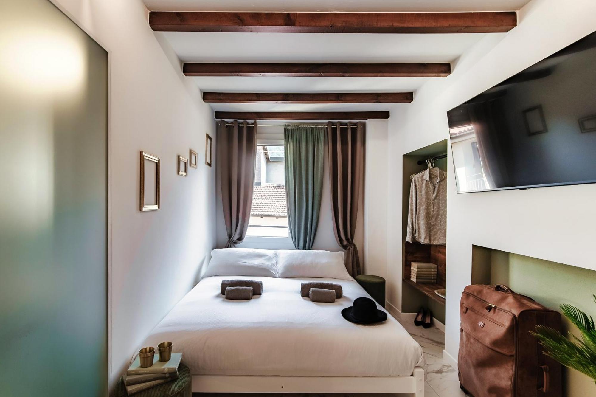 Sahara & Amazzonia Luxury Rooms- The House Of Travelers Como Kültér fotó